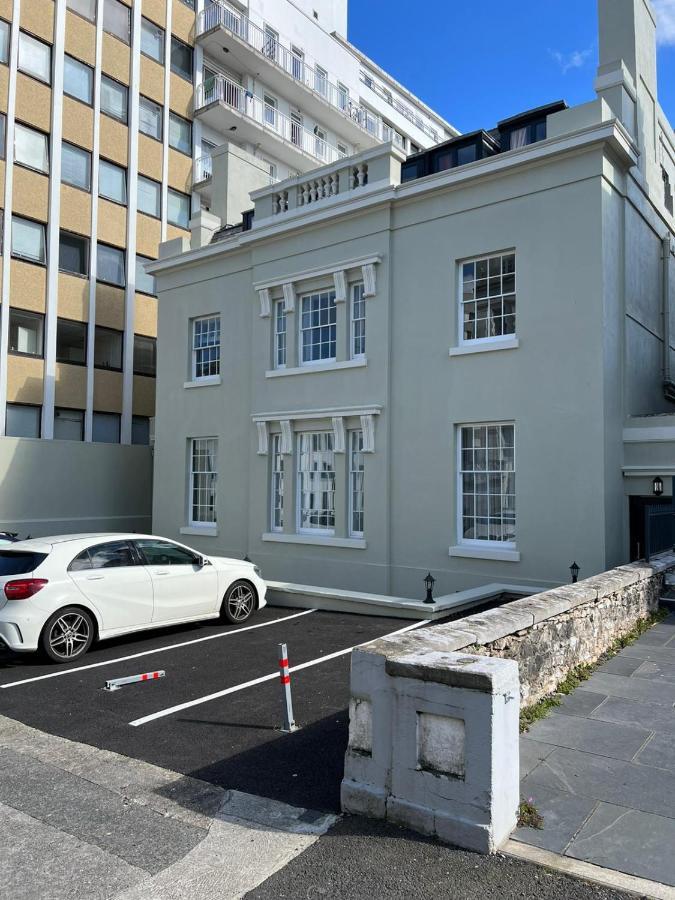 Lovely 1 Bed Flat *Free Parking* Hoe/Barbican Плимът Екстериор снимка