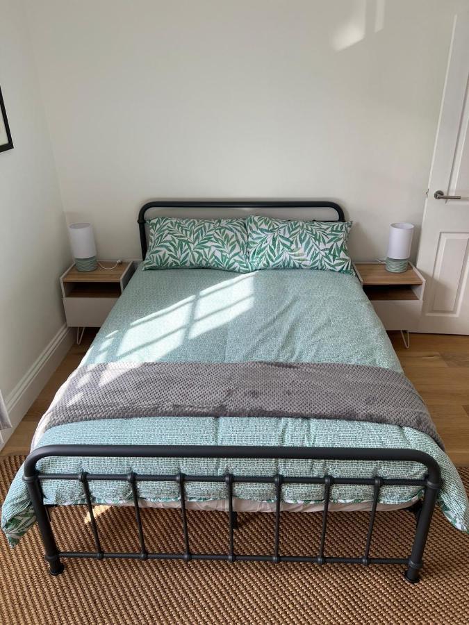 Lovely 1 Bed Flat *Free Parking* Hoe/Barbican Плимът Екстериор снимка